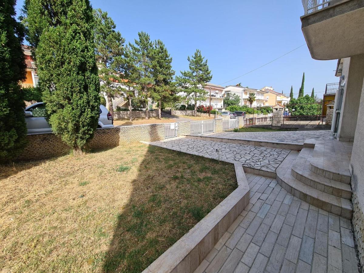 Apartments Elizabeta Dramalj Exterior photo